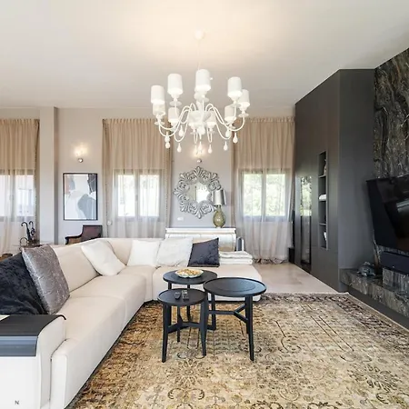 The Skyline 3 Bd Penthouse - Flamingos * Estepona